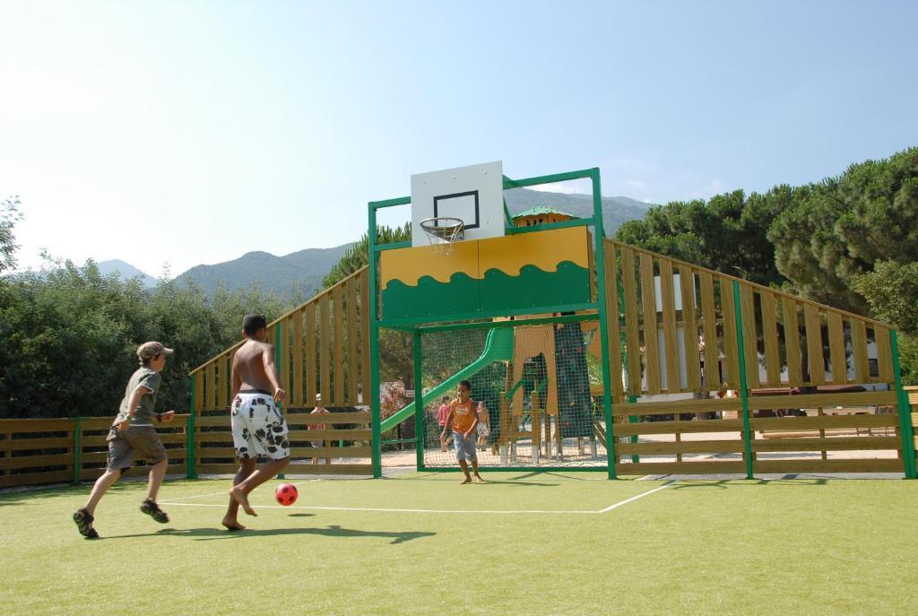 Camping Des Alberes Laroque-des-Alberes Екстер'єр фото
